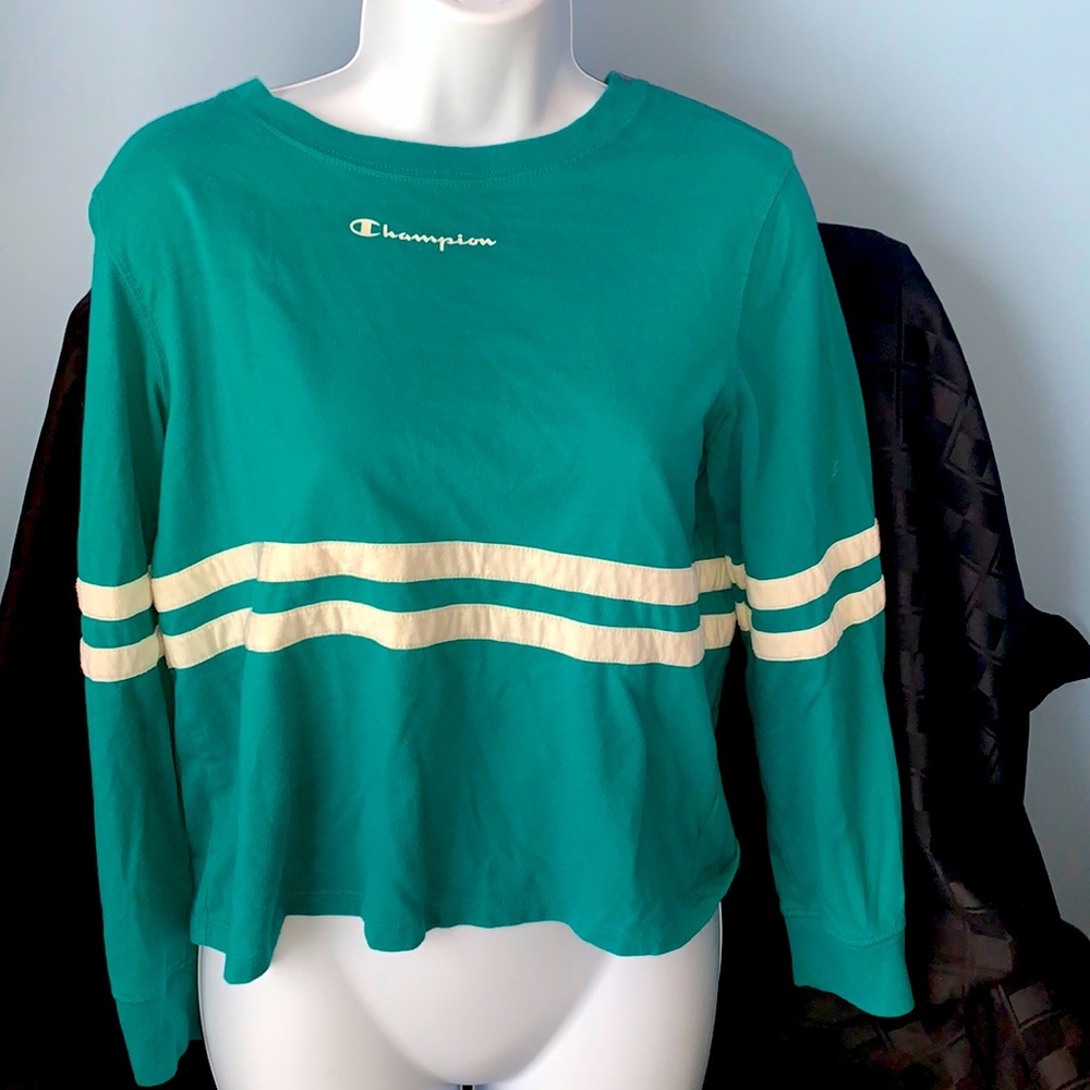 Long sleeve Champion shirt